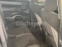 Usado Mitsubishi Outlander Intense+ 140 CV (102 kW) 2008 Gris / plata SUV