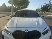 Usado BMW 118 136 CV (100 kW) 2024 Blanco Berlina