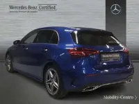 Usado Mercedes A180 109 CV (80 kW) 2024 Azul Utilitario