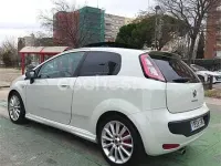 Usado Fiat Punto Evo Sport 95 CV (69 kW) 2010 Blanco Utilitario