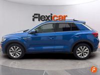 Usado VW T-Roc Advance 110 CV (80 kW) 2022 Azul SUV