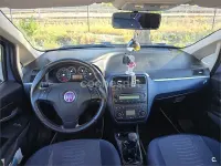 Usado Fiat Punto Dynamic 90 CV (66 kW) 2008 Azul Utilitario
