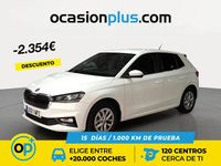 Usado Skoda Fabia Selection 95 CV (69 kW) 2024 Blanco Berlina
