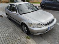 Usado Honda Civic SR 125 CV (91 kW) 2000 Gris / plata Coupe