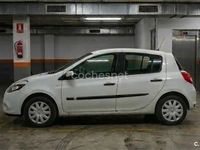 Usado Renault Clio IV Authentique 75 CV (55 kW) 2013 Blanco Berlina