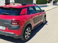 Usado Citroën C4 Cactus Feel 99 CV (72 kW) 2017 Rojo Utilitario