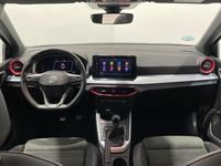 Usado Seat Arona FR 115 CV (84 kW) 2024 Negro SUV