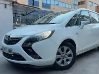Usado Opel Zafira Tourer Expression 120 CV (88 kW) 2016 Blanco Monovolumen