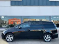 Usado Mitsubishi Grandis Intense+ 136 CV (100 kW) 2007 Negro Monovolumen