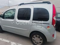 Usado Renault Kangoo Dynamique 90 CV (66 kW) 2013 Gris / plata Familiar
