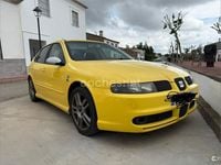 Brugt Seat Leon Sport 130 HK (95 kW) 2005 Gul Hatchback