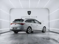 Usado Seat Leon FR 150 CV (110 kW) 2021 Blanco Familiar
