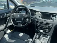 Usado Peugeot 508 SW Active 140 CV (102 kW) 2014 Gris / plata Familiar