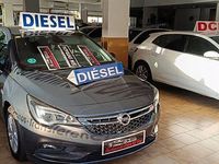 Usado Opel Astra Dynamic 110 CV (80 kW) 2016 Gris