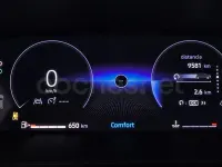 Usado Renault Captur Techno 100 CV (73 kW) 2025 Gris / plata SUV