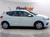 Usado Dacia Sandero Acces 67 CV (49 kW) 2022 Blanco Berlina