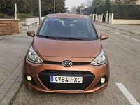 Usado Hyundai i10 67 CV (49 kW) 2014 Beige Utilitario
