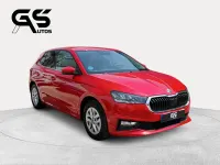 Usado Skoda Fabia Selection 115 CV (84 kW) 2025 Rojo Utilitario