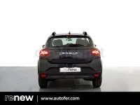 Usado Dacia Sandero Expression 91 CV (66 kW) 2023 Negro Berlina