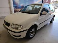 Usado VW Polo Conceptline 60 CV (44 kW) 2000 Blanco Berlina