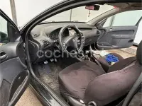 Usado Peugeot 206 90 CV (66 kW) 2002 Negro Berlina