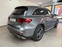 Usado Mercedes GLC200 163 CV (119 kW) 2020 Gris / plata SUV