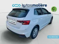 Usado Skoda Fabia Ambition 80 CV (58 kW) 2022 Blanco Utilitario