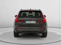 Usado Volvo XC60 Momentum 197 CV (144 kW) 2022 Gris SUV
