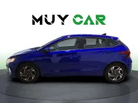 Usado Hyundai i20 84 CV (61 kW) 2023 Azul Utilitario