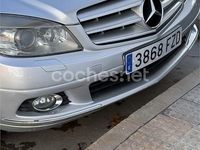 Usado Mercedes C220 Avantgarde 150 CV (110 kW) 2008 Gris / plata Berlina
