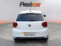 Usado VW Polo Sportline 116 CV (85 kW) 2018 Blanco Utilitario