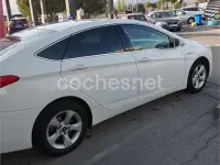 Usado Hyundai i40 115 CV (84 kW) 2012 Blanco Berlina