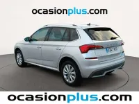 Usado Skoda Kamiq Ambition 110 CV (80 kW) 2022 Plateado SUV