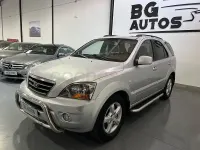 Usado Kia Sorento 170 CV (125 kW) 2007 Gris / plata SUV