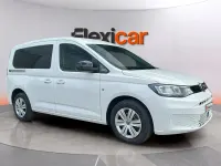 Usado VW Caddy 102 CV (75 kW) 2024 Blanco Monovolumen