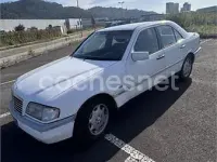 Usado Mercedes C250 Elegance 150 CV (110 kW) 1996 Blanco Familiar