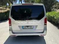 Usado Mercedes V250 Avantgarde 190 CV (139 kW) 2017 Gris / plata Monovolumen