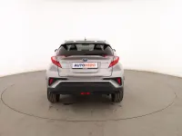 Usado Toyota C-HR Advance 122 CV (89 kW) 2018 Gris SUV