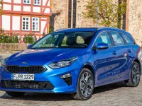Usado Kia Ceed GT GT-Line 140 CV (102 kW) 2019 Blanco Familiar