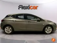 Usado Opel Astra GS Line 131 CV (96 kW) 2020 Gris Berlina