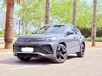 Usado VW Tiguan R-line 150 CV (110 kW) 2025 Gris / plata SUV