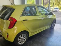 Usado Kia Picanto 85 CV (62 kW) 2014 Amarillo Utilitario