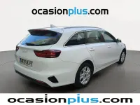 Usado Kia Ceed 120 CV (88 kW) 2023 Blanco Utilitario