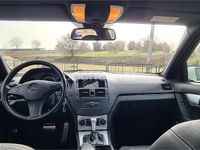 Usado Mercedes C220 Avantgarde 170 CV (125 kW) 2009 Blanco Berlina