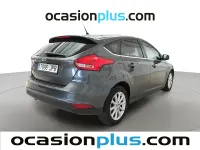 Usado Ford Focus Titanium 120 CV (88 kW) 2016 Gris Utilitario