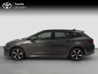 Usado Toyota Corolla Active 140 CV (102 kW) 2025 Gris / plata Familiar