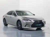 Usado Lexus ES300H 218 CV (160 kW) 2024 Berlina