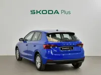 Usado Skoda Fabia Essence 80 CV (58 kW) 2024 Azul Utilitario