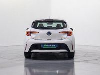 Usado Toyota Corolla Active 122 CV (89 kW) 2021 Blanco Berlina