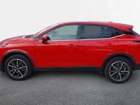 Usado Nissan Qashqai Tekna 158 CV (116 kW) 2023 Yokohama red (sólida) SUV